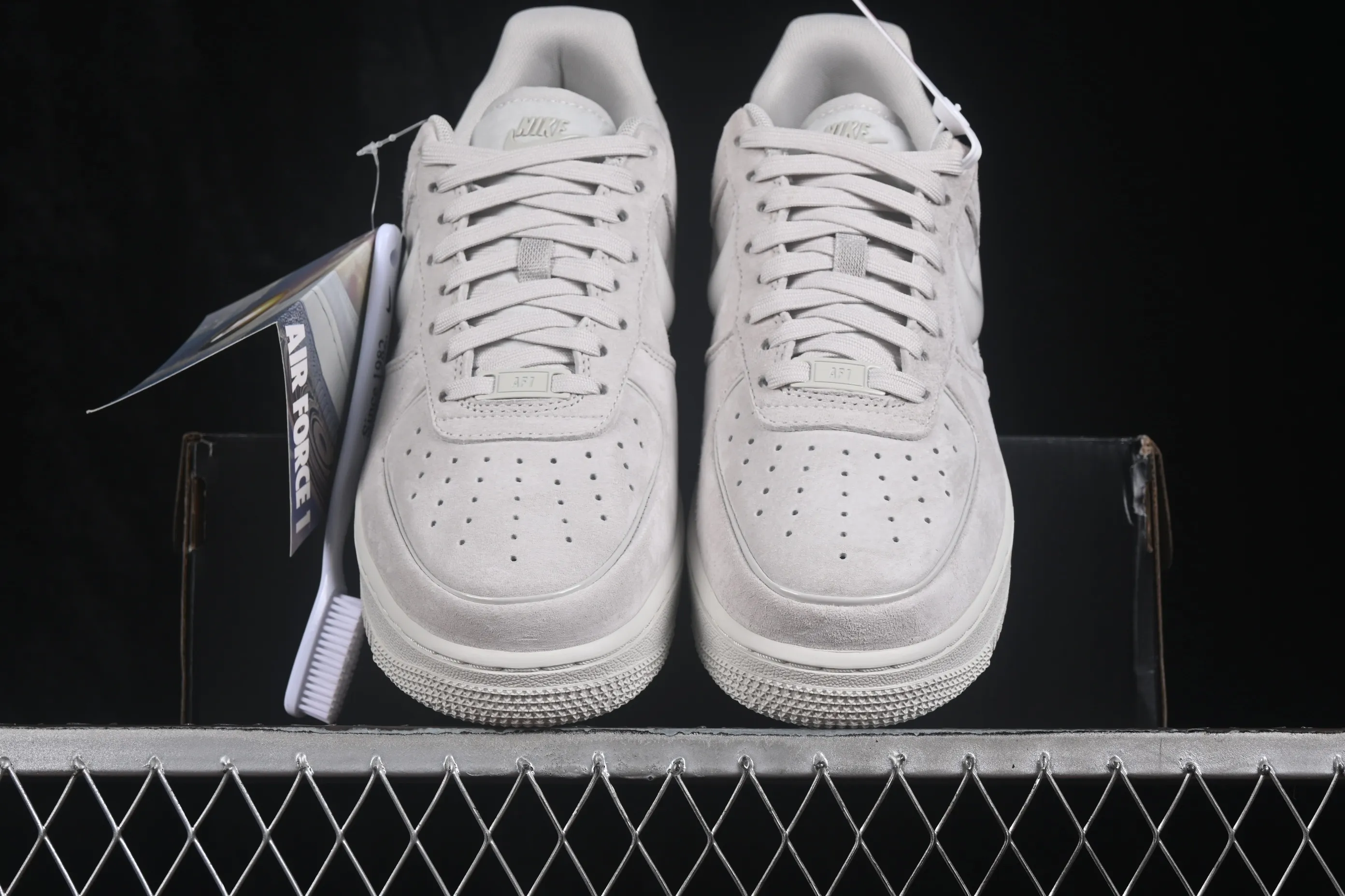 All categories Nk Air Force 1 Air Force series Nk Air Force 1 Low Air Force low-top Nike Air Force 1'07 Low Air Force 1 low-top casual sneakers HV4406-001